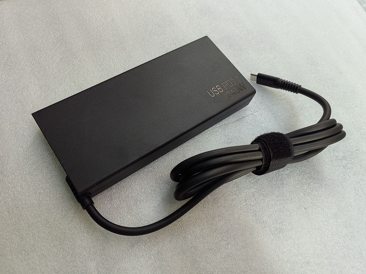 NEW OEM ADP-240KB BA Delta 240 - огляд і ціна Pc Gaming High End